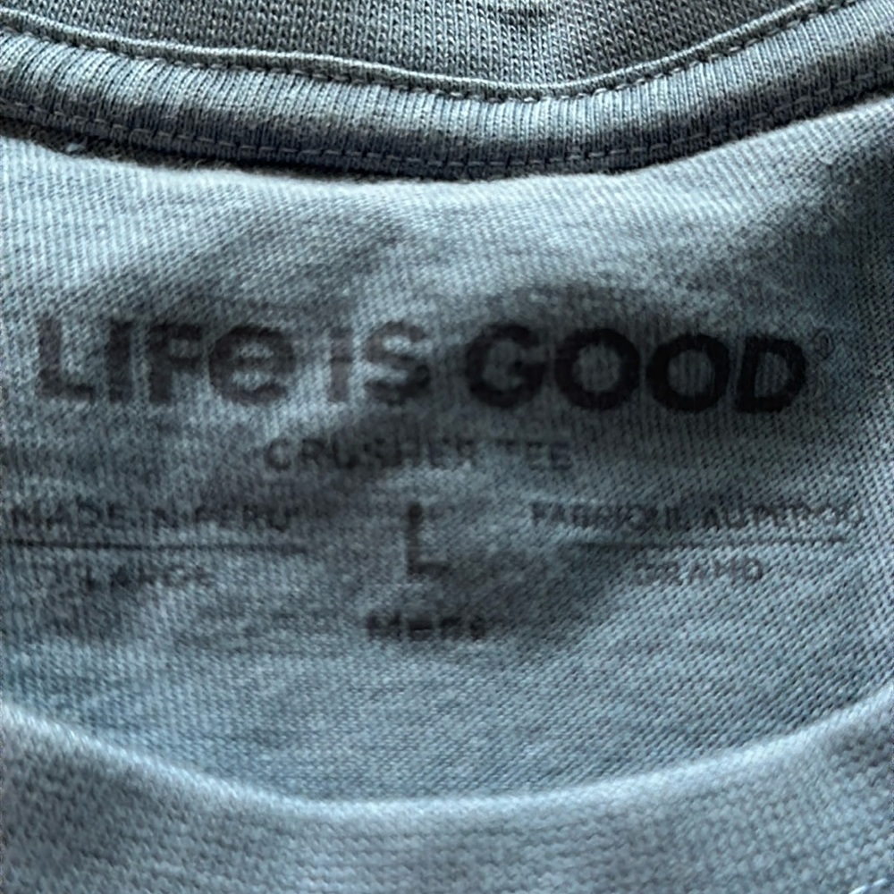 Life is Good solid blue tee-large